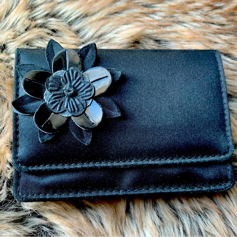 Black Flower Mini Wallet Silk Material Casual Dressy Formal Woman’s Bags Wallet
